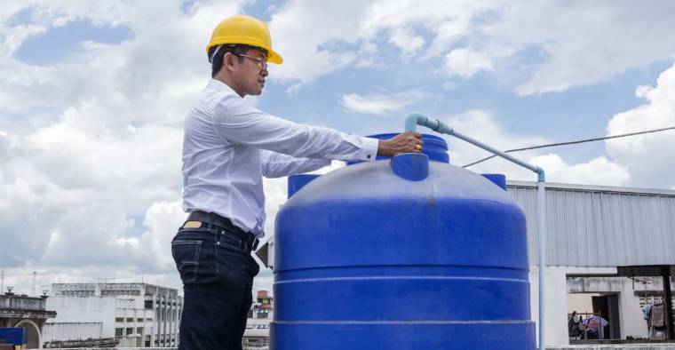 Deep Water Tank Cleaning