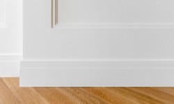 Pencil Skirting